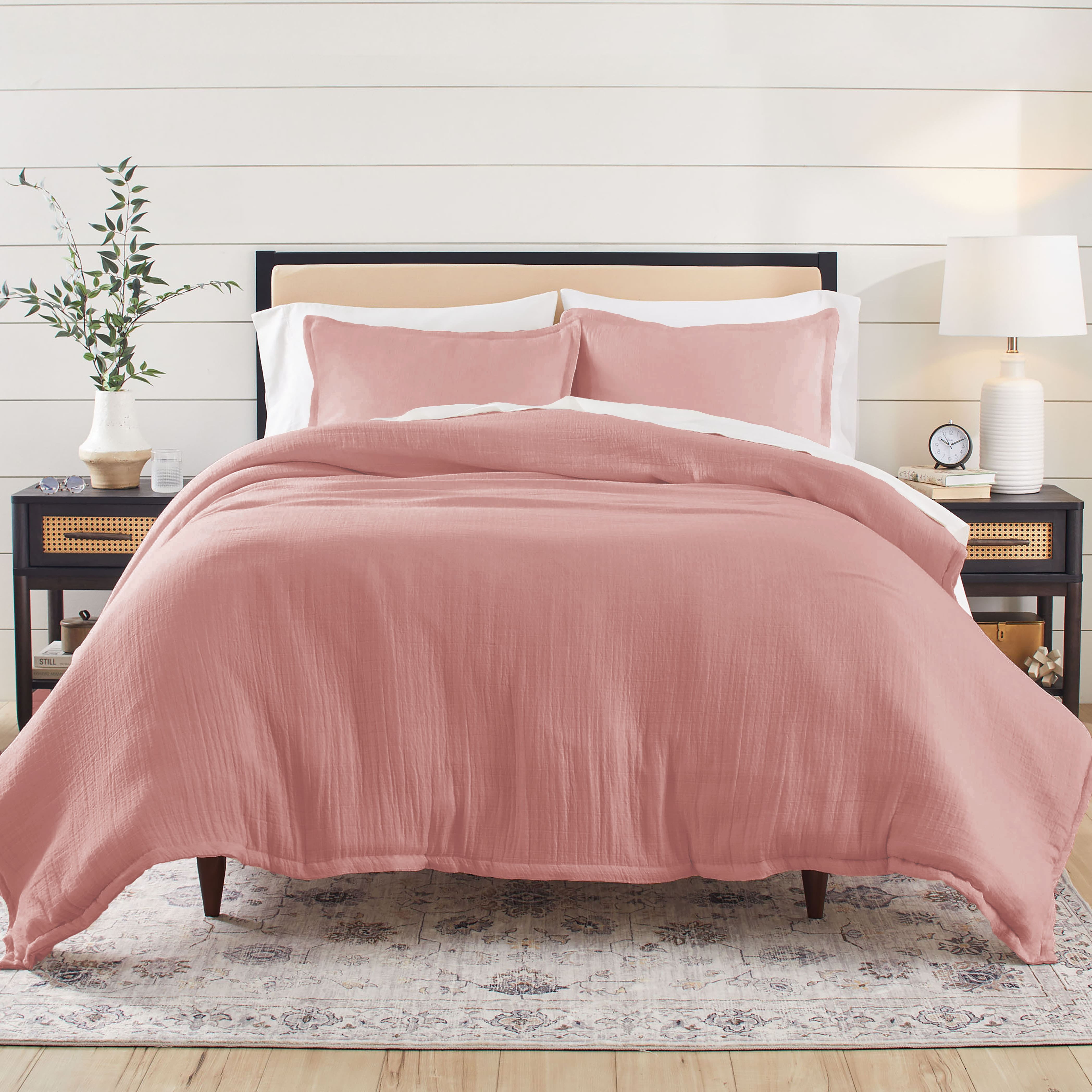 Better Homes & Gardens 3-Piece Old Rose Crinkled Gauze Duvet Set, Adult Double/Queen, Corner & side interior ties. Hidden Button Closure. Envelope Closure on Shams.