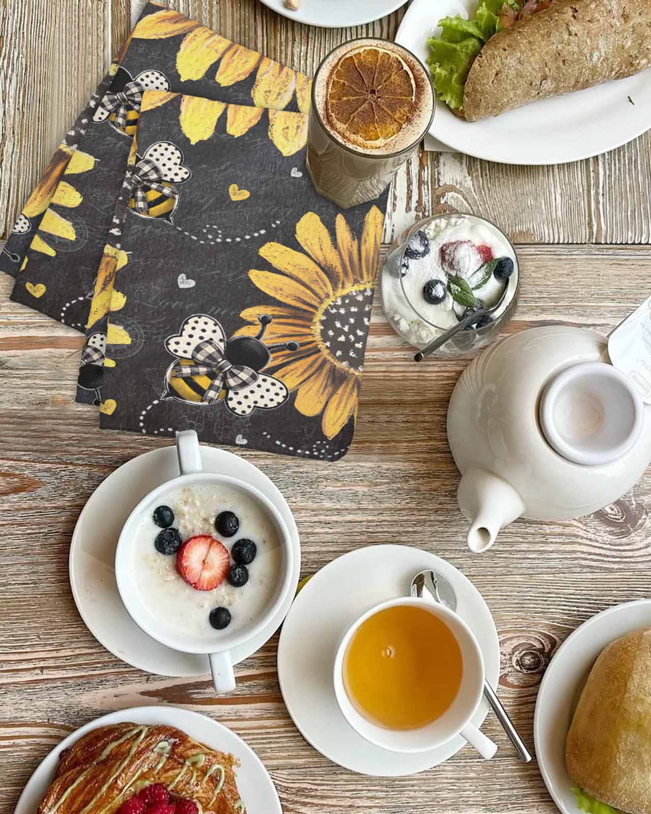 Sunflower Bee Kitchen Dish Towels for Drying Dishes Set of 4, Black Yellow Farm Flower Spring Summer Waffle Weave Microfiber Terry Hand Tea Bathroom Towels Quick Dry & Absorbent Towel 15.7x23.6
