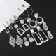 thumbnail image 4 of Pendientes con clip para la oreja de aleación galvanizada con diseño geométrico exagerado de tendencia de moda de joyería europea y americana para mujer, 4 of 5