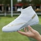thumbnail image 2 of Botas De Fútbol Profesional Para Hombres, Zapatillas Deportivas Antideslizantes Livianas Y Transpirables Para Competencia Entrenamiento Carrera Fútbol, 2 of 4