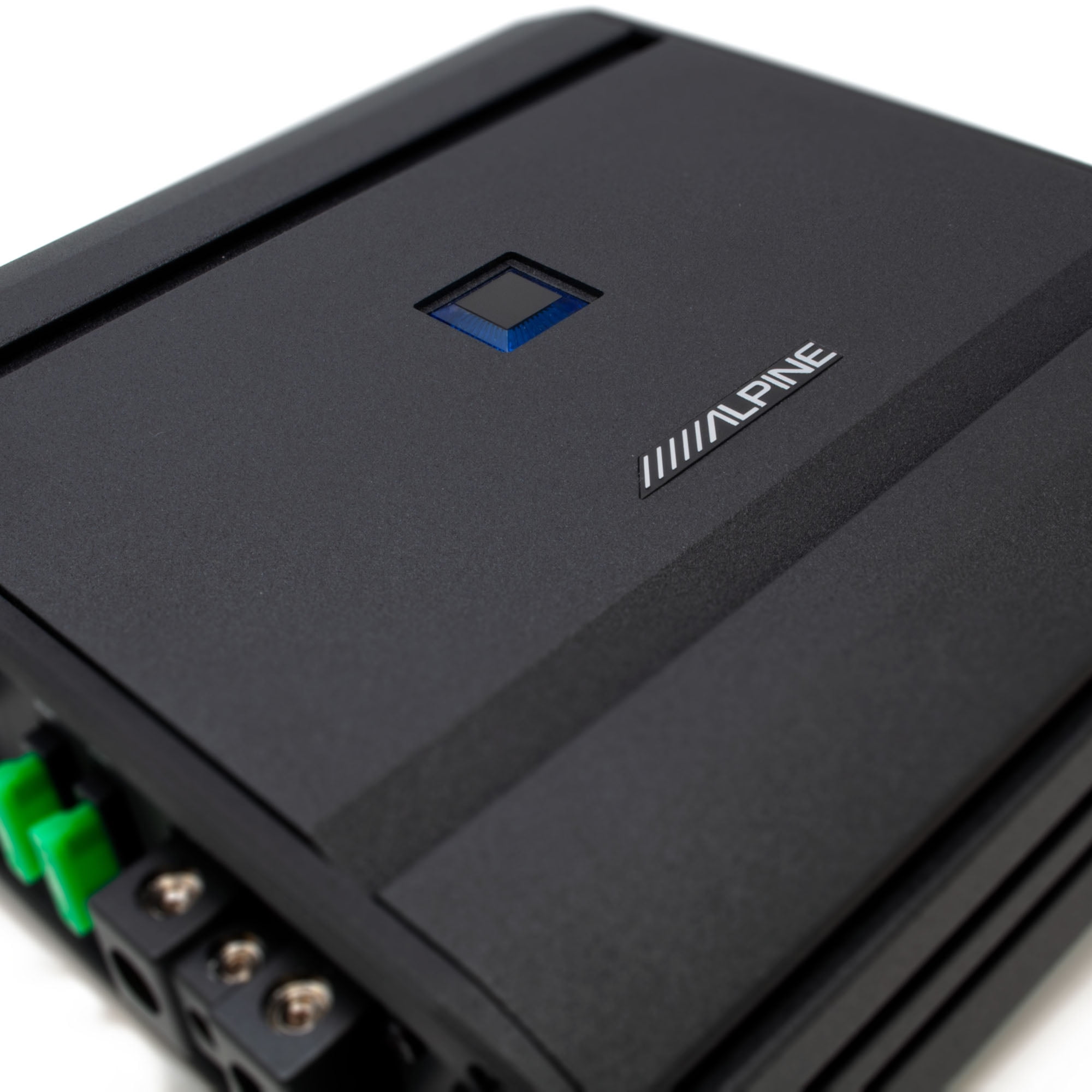 Alpine S-A60M S-Series mono subwoofer amplifier 600 watts RMS x 1 at 2 ohms with RUX-H01 Bass Knob
