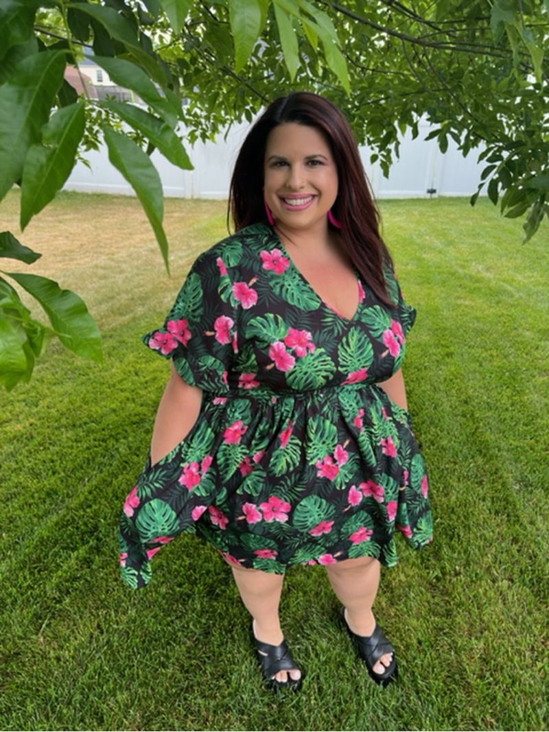 CASSIE LIZ Ladies Plus Size Dress 4X Flowers Leaf Print Pocket Tunic  Flutter Trim Sleeves Dress V Neck Casual Loose Fits Dress For Summer 4XL  24W 26W - Walmart.com