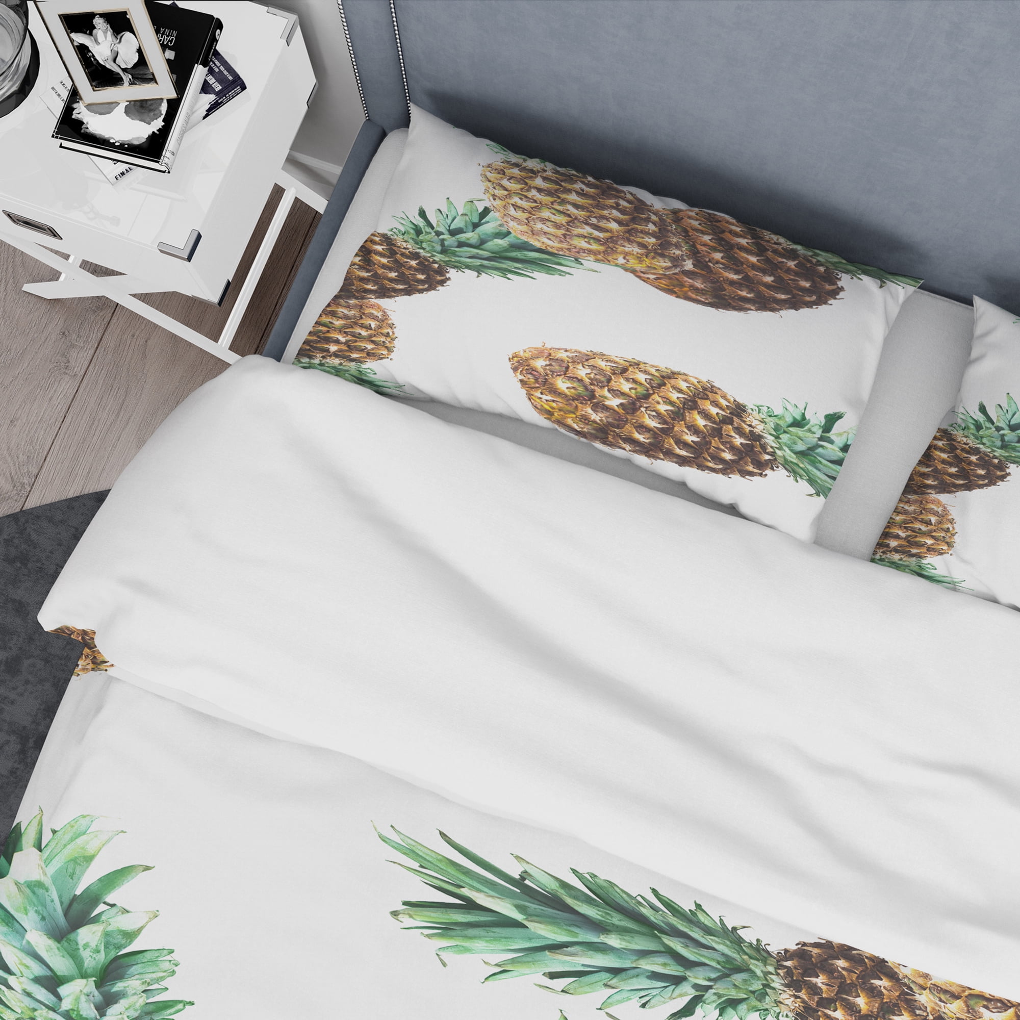Designart 'Pineapple Summer Bliss V' Mid-Century Modern Duvet Cover Set
