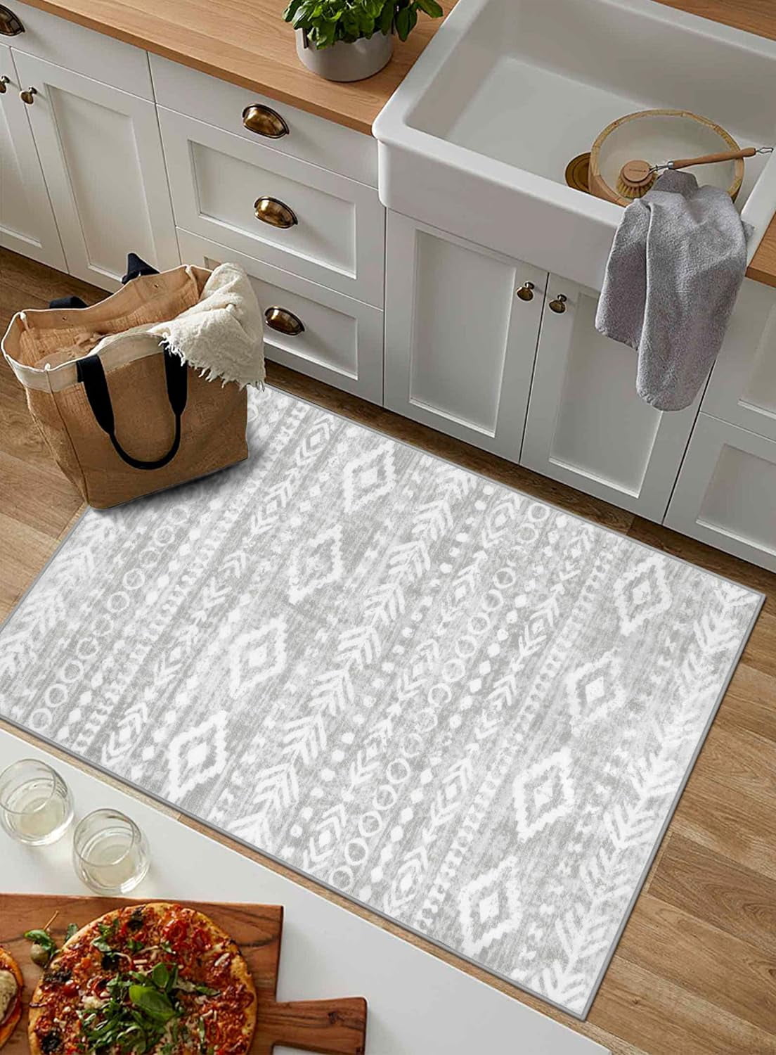 Moynesa 2'x3' Moroccan Entryway Rug,Gray Boho Rugs for Entryway Non-Slip Washable Small Area Rug,Farmhouse Soft Geometric Kitchen Rug Low-Pile Indoor Door Mat Throw Rugs for Entrance Front Door