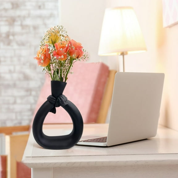 Black Resin Decorative Vase for Living Room, Desktop & Porch – Modern Flower Pot with Ornamental Design for Fresh or Artificial Flowers,M