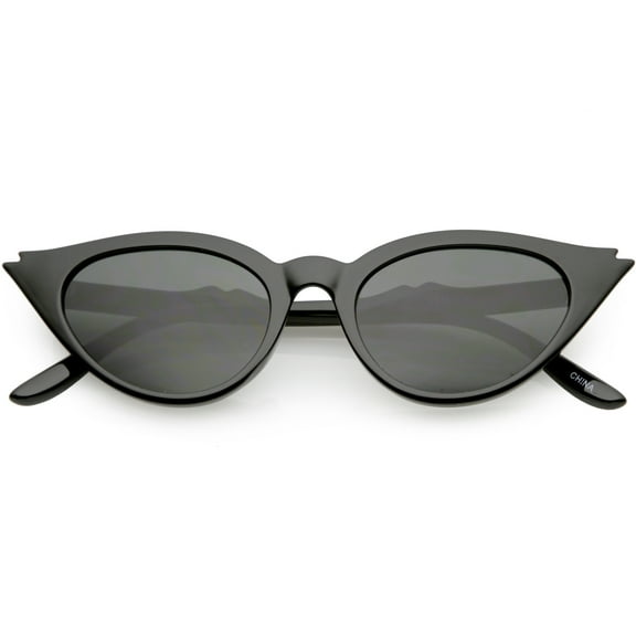 Retro Two Point Cat Eye Sunglasses Colored Oval Lens 49mm (Black / Smoke)