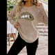thumbnail image 5 of Suéter de Cuello Redondo Personalizado con Estampado de Leopardo y Labios Bordados para Mujer Albaricoque XL, 5 of 8