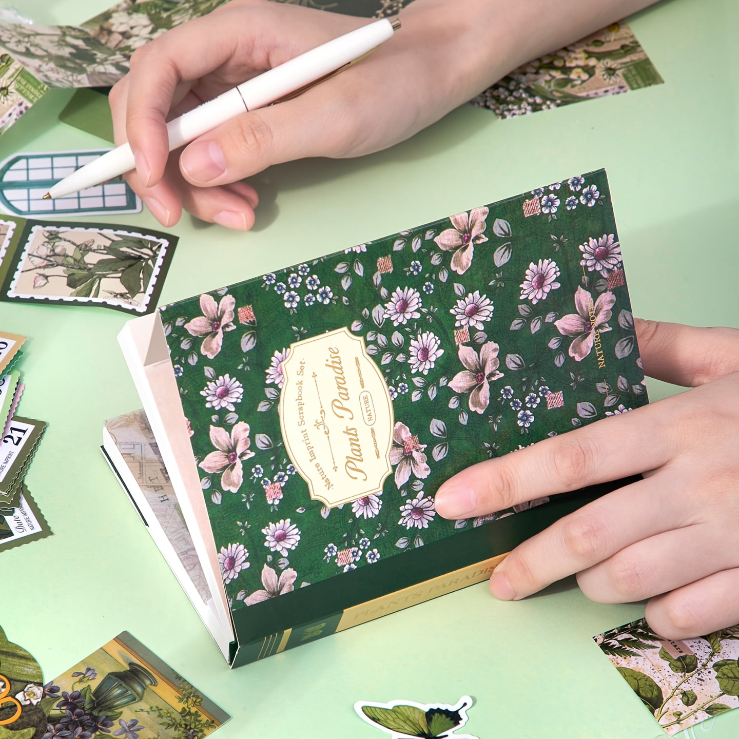 Vintage Botanical Scrapbook Kit 154PCS, Green Aesthetic Journaling Supplies Set with Stickers Decorative Paper Washi Tape for Junk Journal Collage Planner DIY Craft Gift