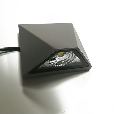 

Outdoor LED Wall Sconce 120x120x70mm Silver 5000K 3 watts