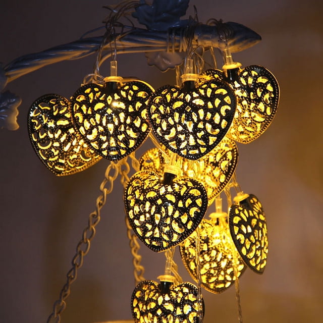 Cadena de flash LED colgante de corazón de hierro cadena hueca dorada