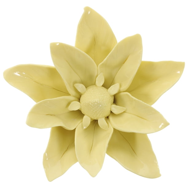 EeaseMX Flor de cerámica para colgar en la pared, decoración artesanal, lirio artificial estereoscópico, para sala de estar, hogar y oficina (amarillo, tamaño mediano)