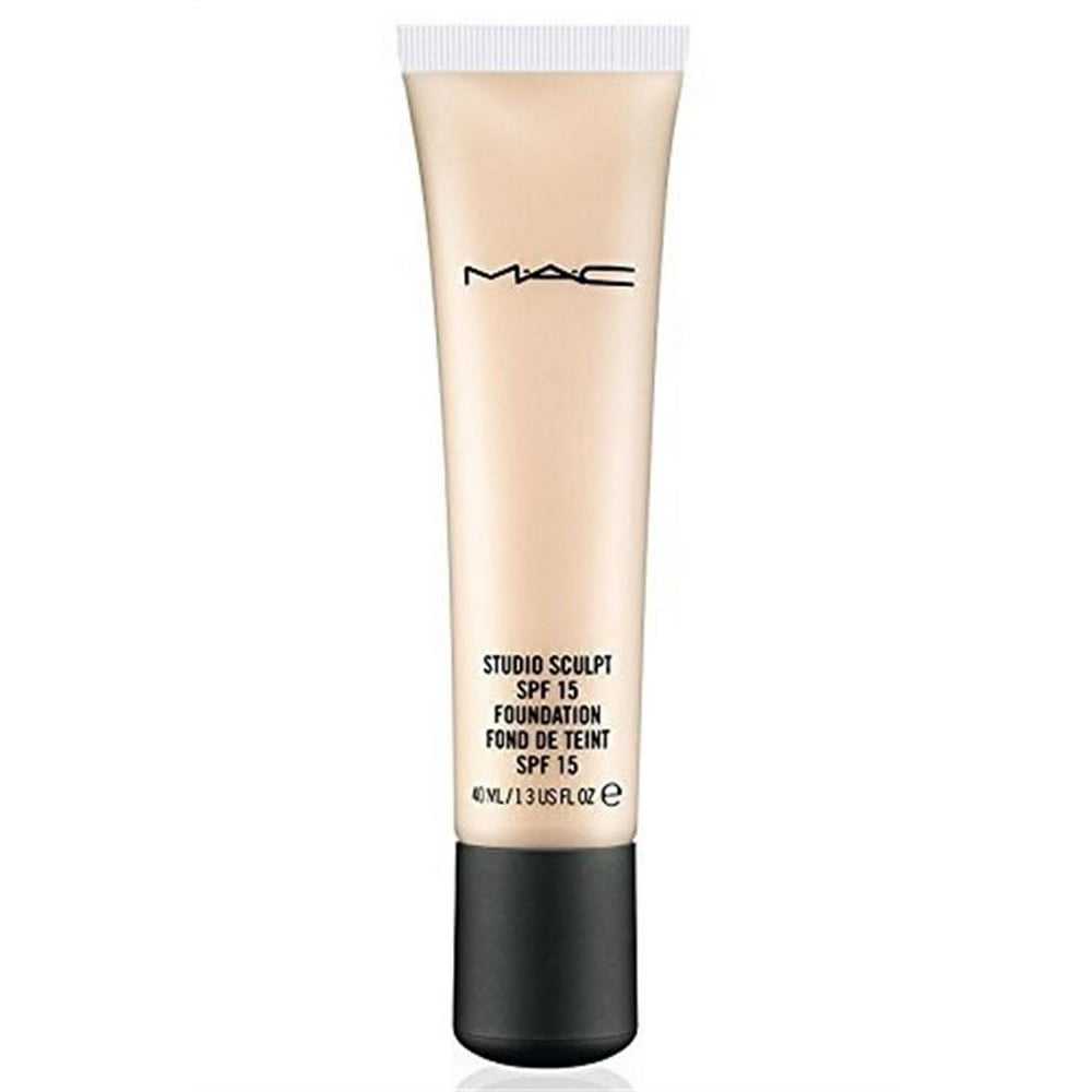 Mac Studio Sculpt Foundation Nc40