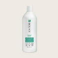 thumbnail image 1 of Biolage Scalp Sync Shampooing Clarifiant, 1 of 1