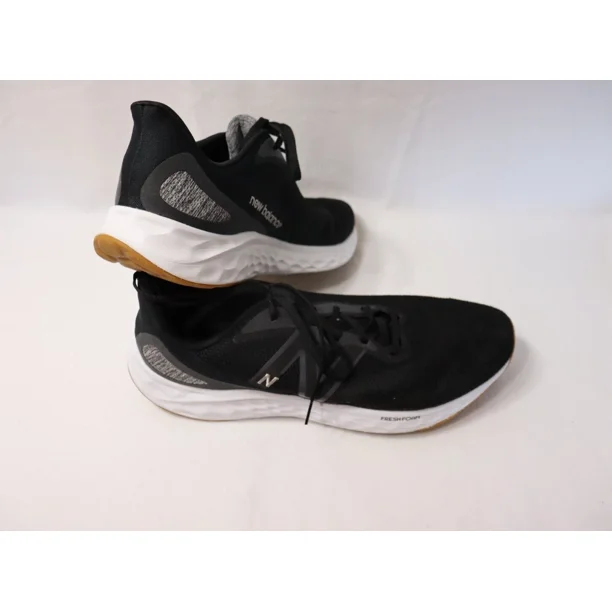 New Balance Men's Fresh Foam Arishi v4 Running Athletic Shoe, Size 15 D, Black