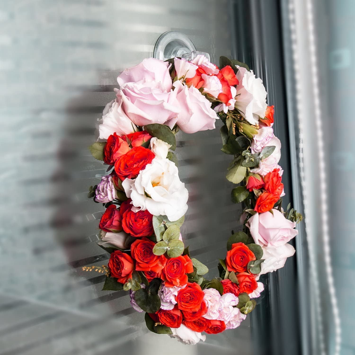 Heavy duty wreath holder sale