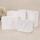 thumbnail image 3 of Bolsa de papel kraft gruesa para regalo, bolsa de embalaje para ropa, bolsa de compras para mujer, bolsa de papel kraft con tarjeta blanca, 3 of 5