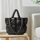 thumbnail image 4 of Bolso de Hombro Acolchado de Invierno, Bolso de Mano para Mujer, con Marco Ancho, de de Moda para Damas, Niñas, Días, Negro Sunnimix Bolso de mujer, 4 of 8
