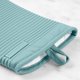 thumbnail image 5 of Juego de 2 guantes de cocina KitchenAid de silicona suave acanalada, 5 of 5