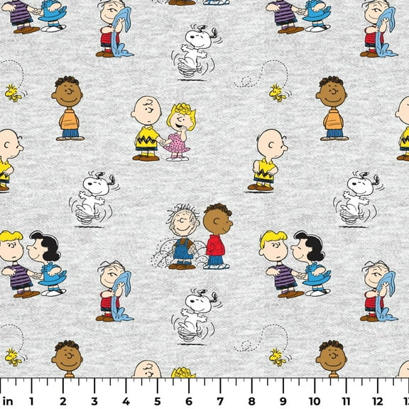 Peanuts Charlie Brown & Gang Classic Cotton Fabric (1 yard)