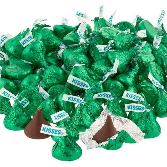 HERSHEY'S, KISSES Dark Green Foils Milk Chocolate Candy, Halloween, 66.67 oz, Bulk Bag (400 Pieces)