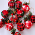 thumbnail image 2 of Bola de tela hecha a mano para Navidad, rejilla decorativa hecha a mano, colgante para árbol de Navidad, 2 of 5