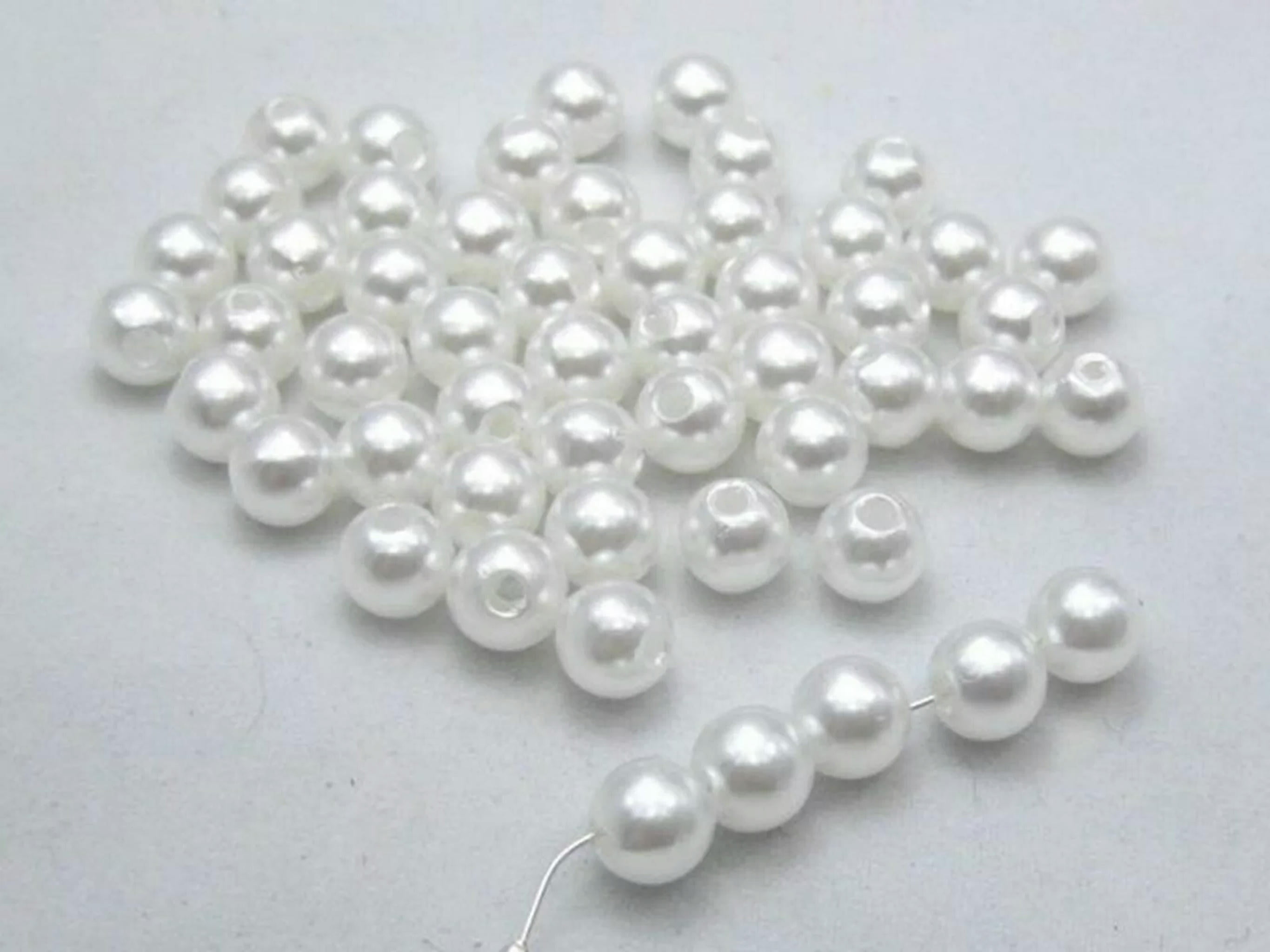 EOEMY 1000 Pcs 8mm Plastic Faux Pearl Round Beads Pure White Imitation Pear