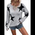 thumbnail image 2 of Suéter Informal de Punto con Cuello Redondo y Hombros Caídos con Estampado de Estrellas para Mujer Gris L, 2 of 10
