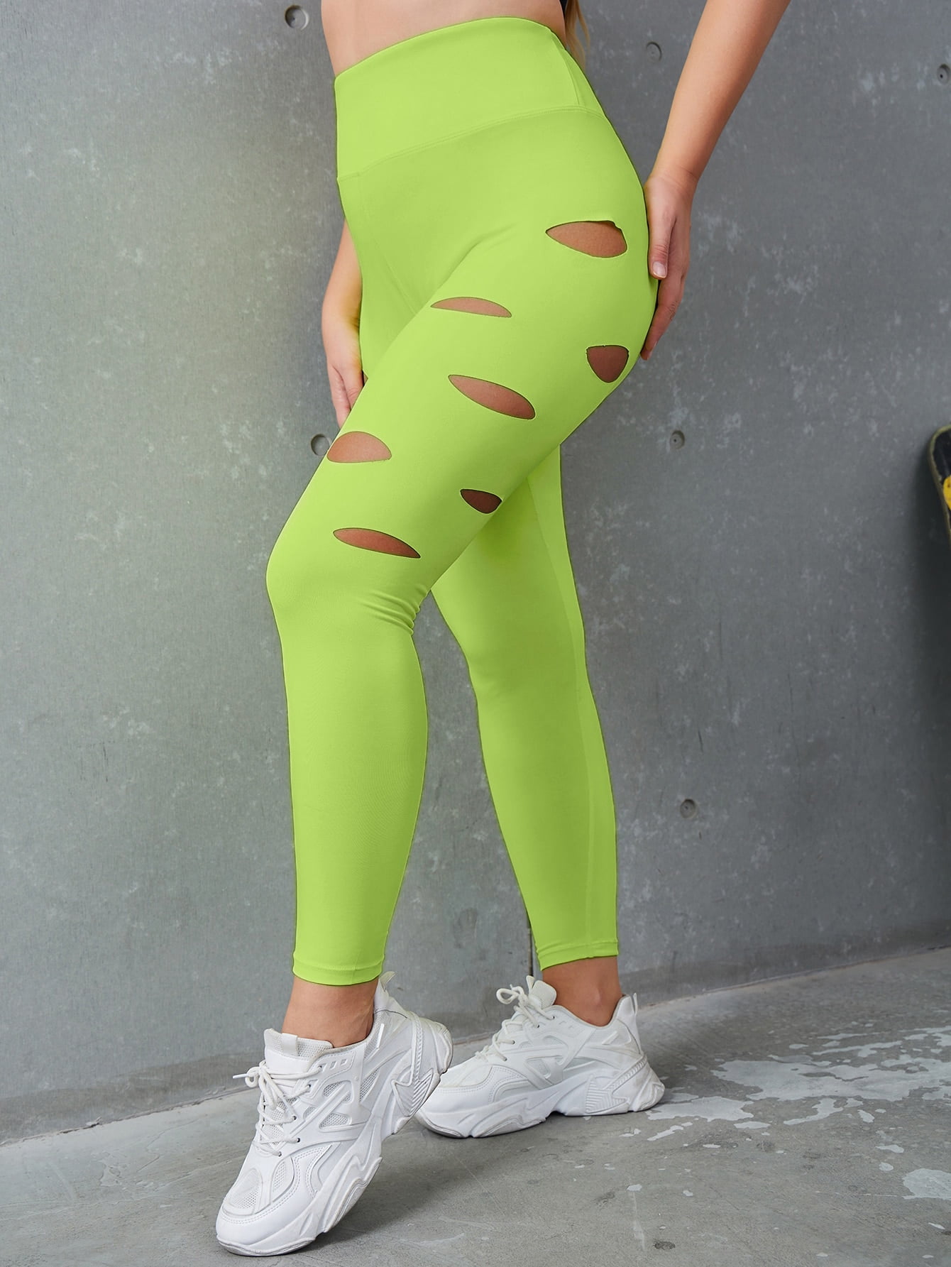 Women's Plus Size Lightweight Ripped 