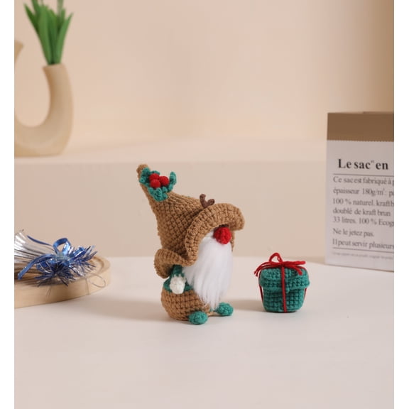 Wizardi Amigurumi DIY Crochet Kit - Christmas F07N8-M110