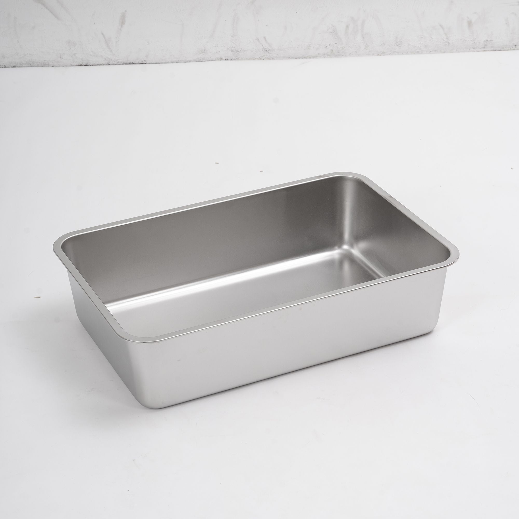 resenkos 24" Large Stainless Steel Cat Litter Box with Handy Litter Scoop, Litter Box for Indoor, Cat Toilet for Small Cats, Gray