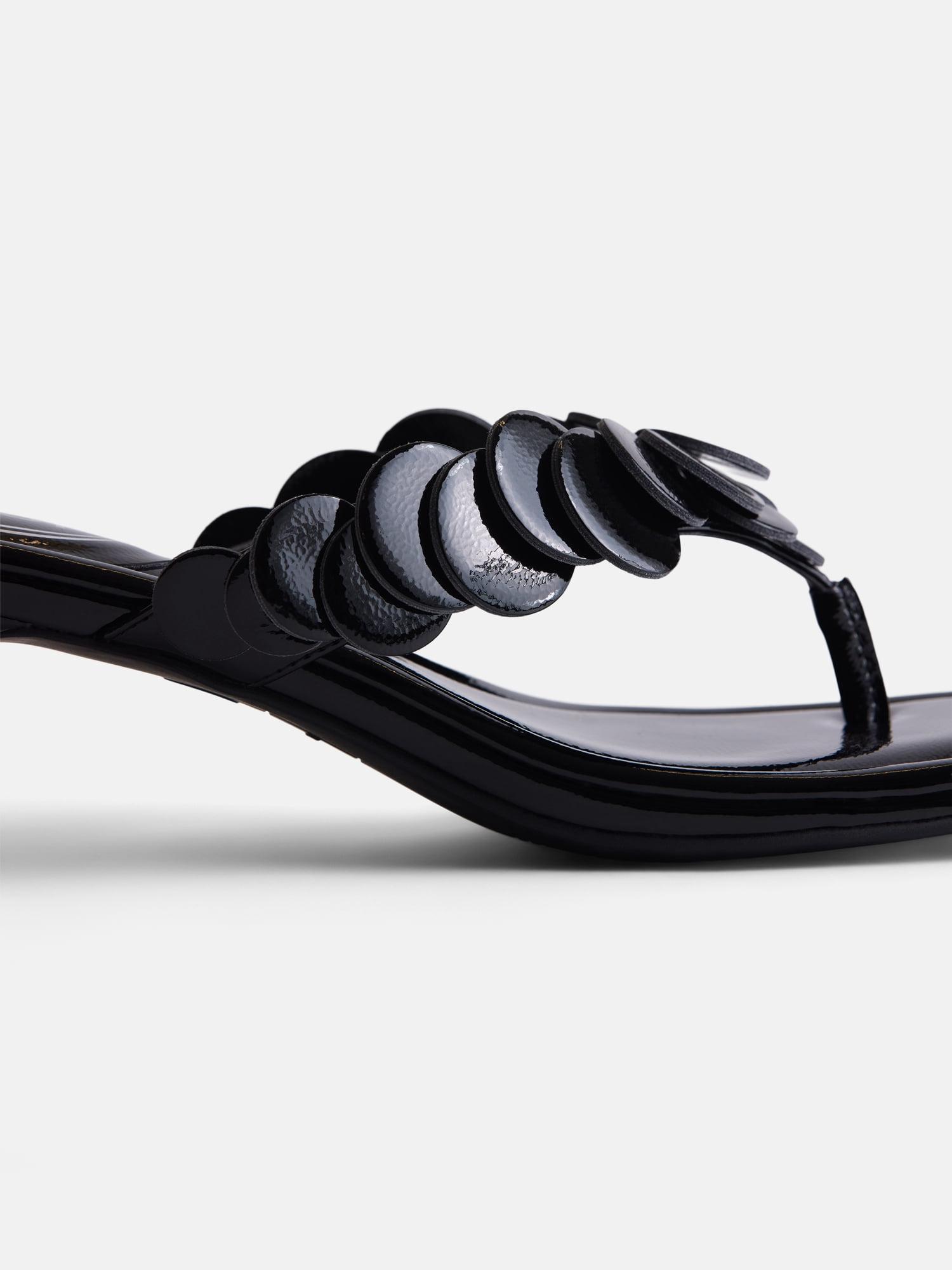 Scoop Women's Paillette Thong Kitten Heel Sandals