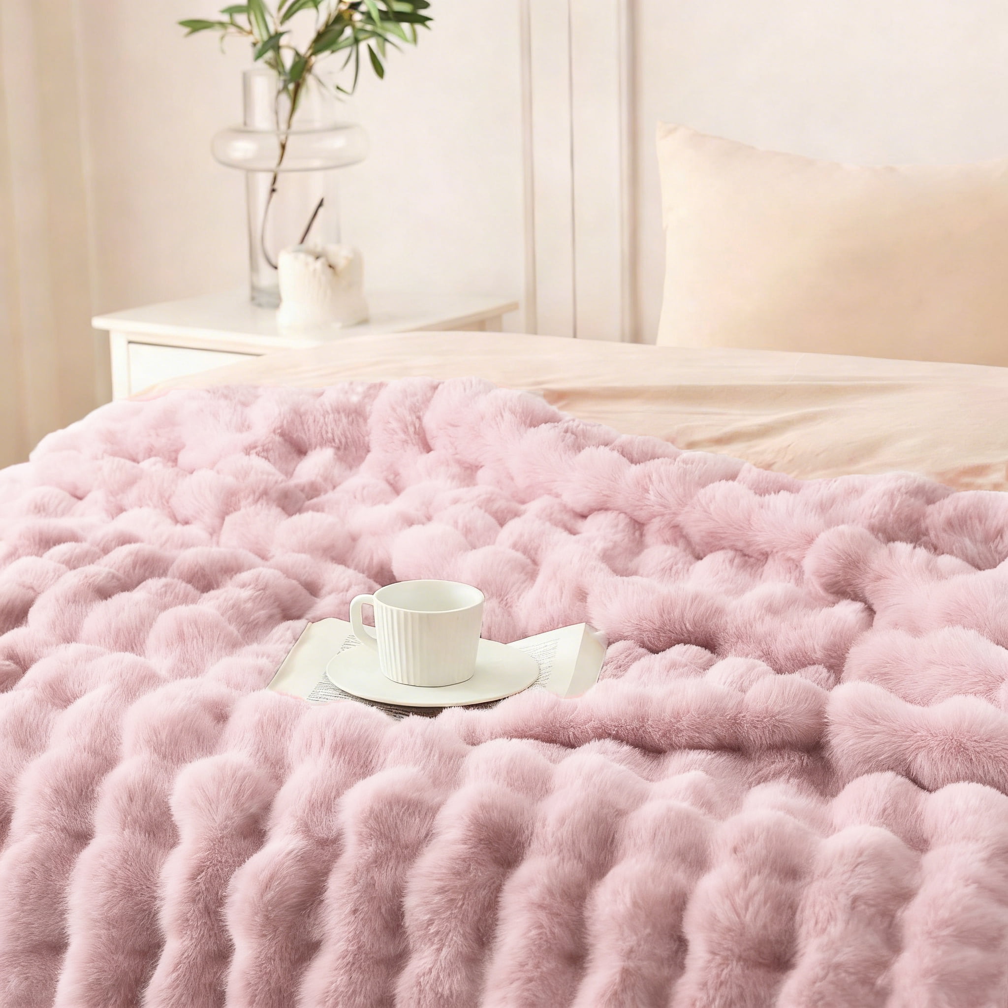 Jingle bears Pink Blanket Fuzzy Faux Fur Throw Blanket Fluffy Plush Soft Queen Size Blanket for Bed Living Room 60x80 inches