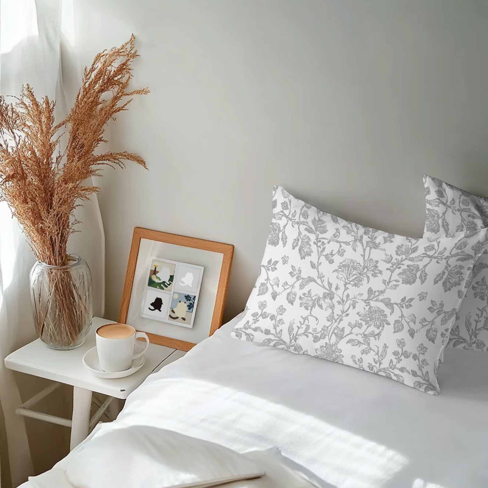 Outdoor Waterproof Throw Pillow Covers Set of 2 Gray Pastoral Flower Decorative Pillowcases Lumbar Outdoor Pillows Cushion Case 20x12 Inch Farmhouse Floral Patio Pillows for Couch Sofa Bed Garden
