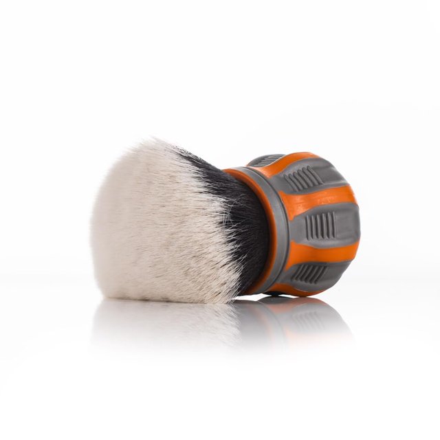 Detail Factory - Cepillo Sintético Curveball Xl - Cerdas Ultra Suaves Viene Con Estante De Almacenamiento Que Cubre Áreas Grandes Dentro O Fuera De Vehículos - Solar Flare