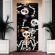 thumbnail image 1 of Cubierta de puerta familiar con esqueleto bonito, diseño 3D, 38,5x200cm x 2 uds., para decoración de puertas, ventanas y paredes de Halloween, 1 of 3