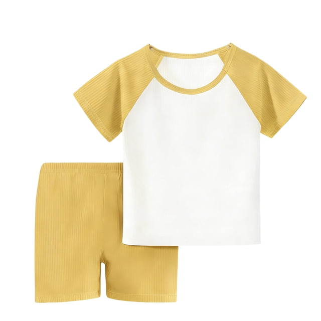 fatyb Garçons Filles Été Ensembles 2 Pcs T-Shirts à Manches Courtes Col Rond Shorts Ensembles de Shorts Décontractés pour Enfants