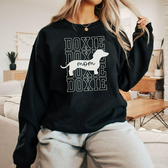 Dachshund Sweatshirt, Doxie Mom Sweatshirt, Dachshund Mom Gift, Dachshund Mama Sweatshirt, Weiner Dog Sweatshirt, Dachshund Gifts