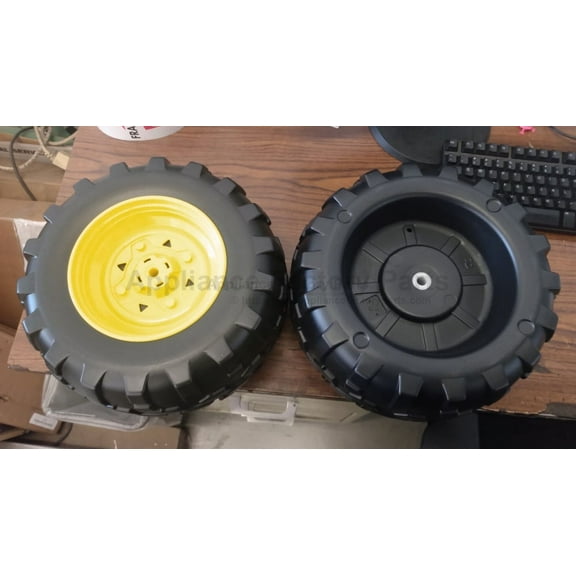 front wheel set for Gator IAKB0541