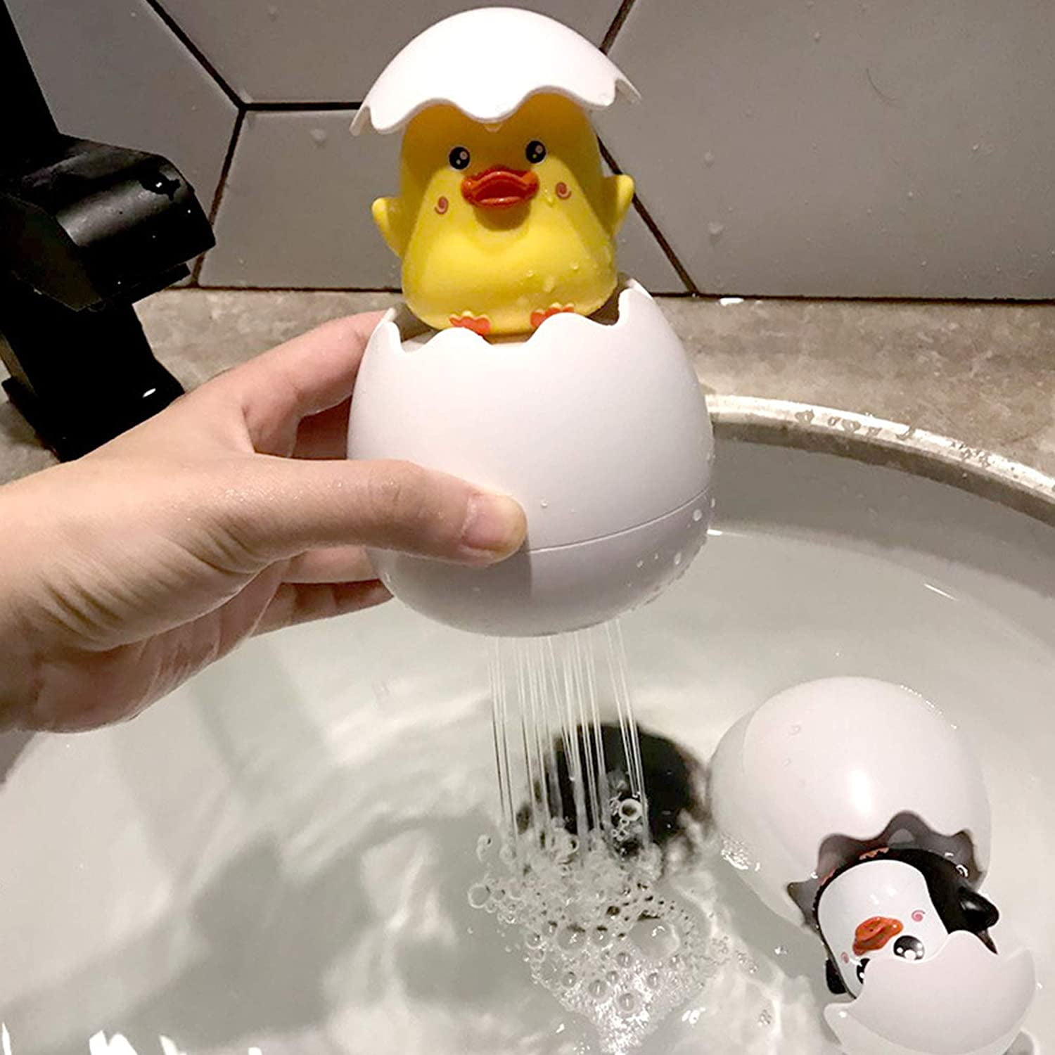 egg bath toy