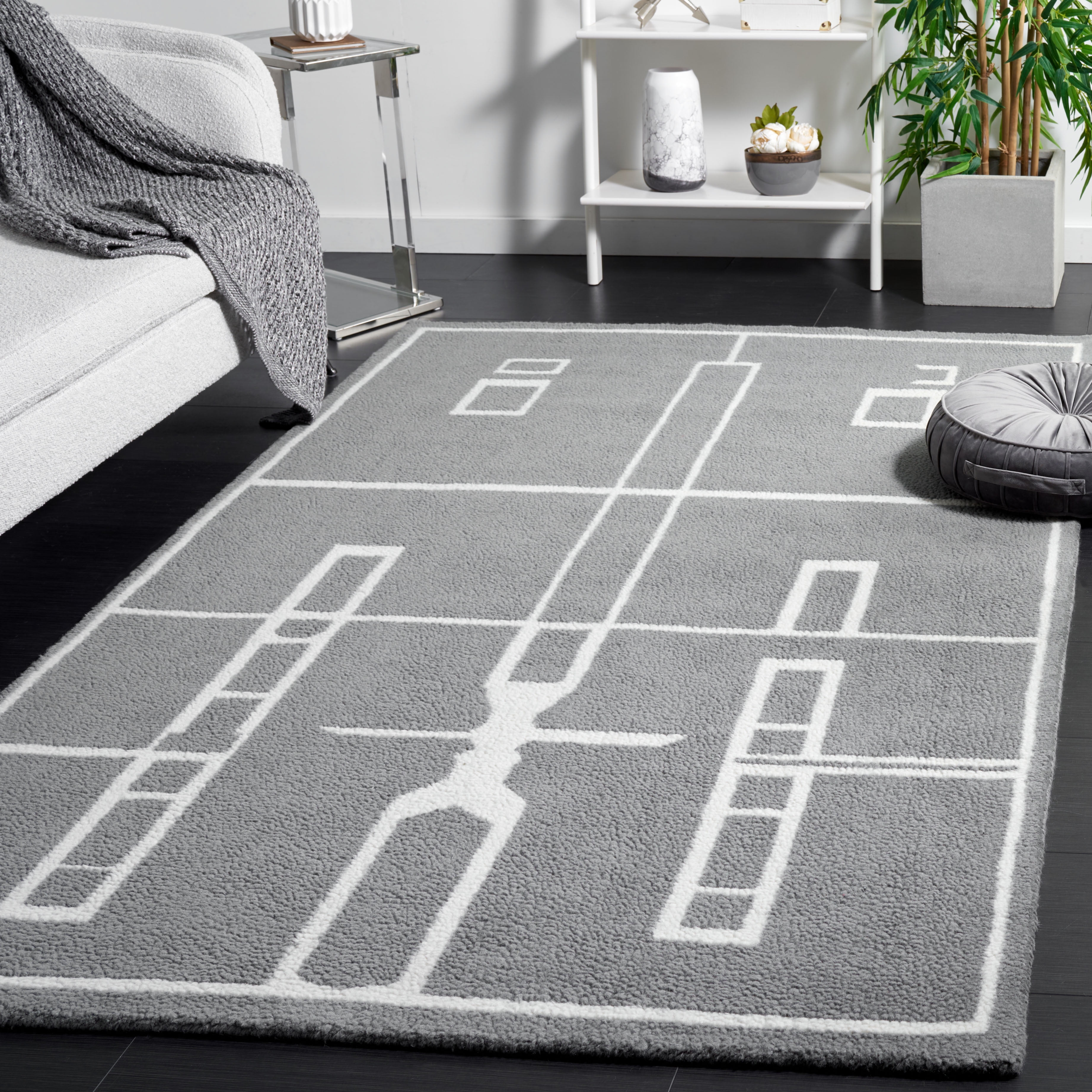 SAFAVIEH Fifth Avenue Della Abstract Area Rug, Grey/Ivory, 6' x 9'