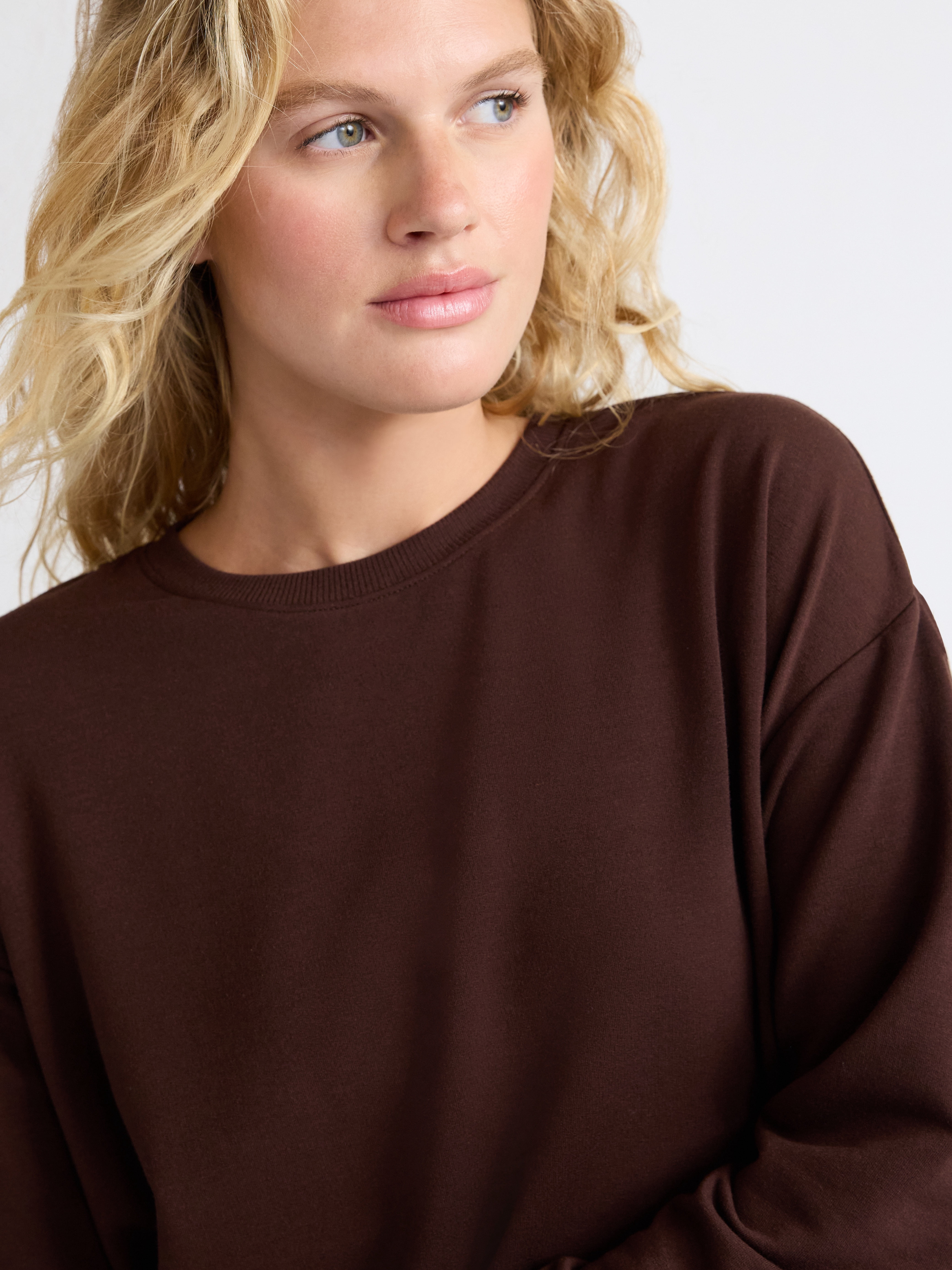 Joyspun Women's Fleece Long Sleeve Top and Straight Leg Pants Lounge Set, 2-Piece, Sizes XS-3X
