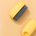 thumbnail image 5 of Cepillo para ropa de cerdas suaves para la limpieza de zapatos domésticos pequeños Cepillo para ropa Cepillo de limpieza multifuncional con suspensión (amarillo) JAMW Sencillez, 5 of 5