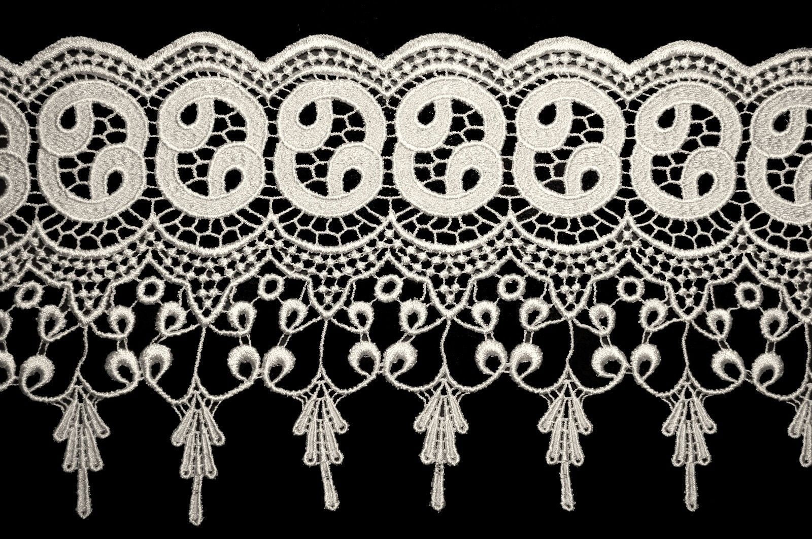 Lily 7.5"  White & Ivory Bridal Guipure Venice Lace by Yardage 100% Rayon