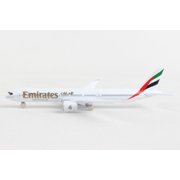 Emirates Boeing 777-9 Airliner Toy Airplane Diecast with Plastic Parts
