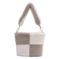 thumbnail image 1 of Bolso Peludo para Niña Informal Diario Femenino Con Color A La Mujer, 1 of 6