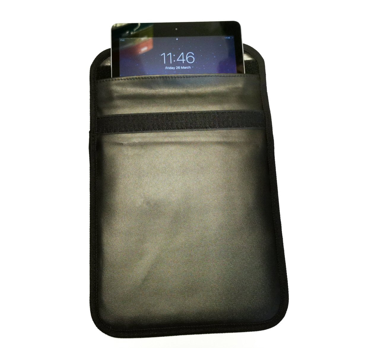 Lightweight Faraday Bag For iPad & Tablet Up To 10.2 Inch Wireless Signal Shield