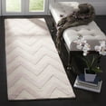 thumbnail image 1 of Safavieh Cambridge Kaitlyn Zig Zag Stripes Area Rug, 1 of 3