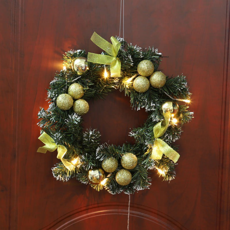 MAYNOS Christmas Wreath with LED String Lights Battery Powered Xmas ...