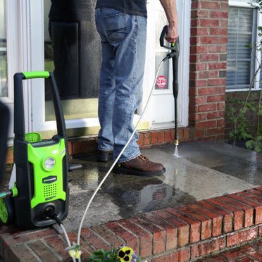 Greenworks 1600 PSI Pressure Washer GPW1602 - 13 Amp, 1.2 GPM, With 20 Ft Hose & Soap Applicator