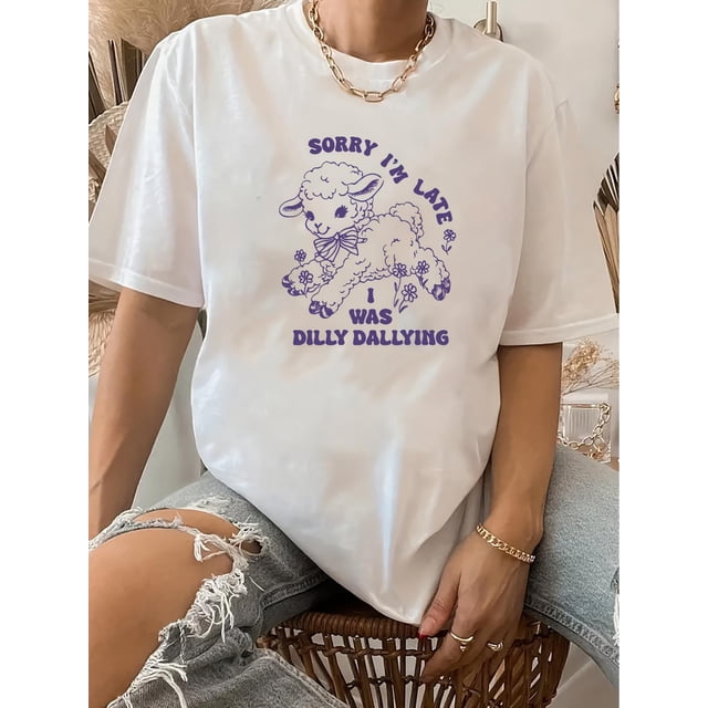 A Round-Neck Printed T-Shirt, Vintage Casual Printed Top for Women.
